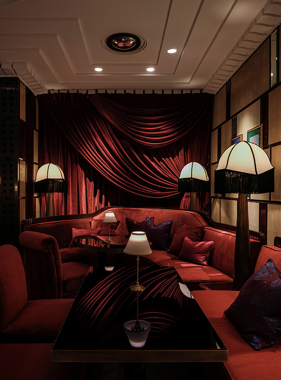 Velvet Bar at Corinthia London Hotel